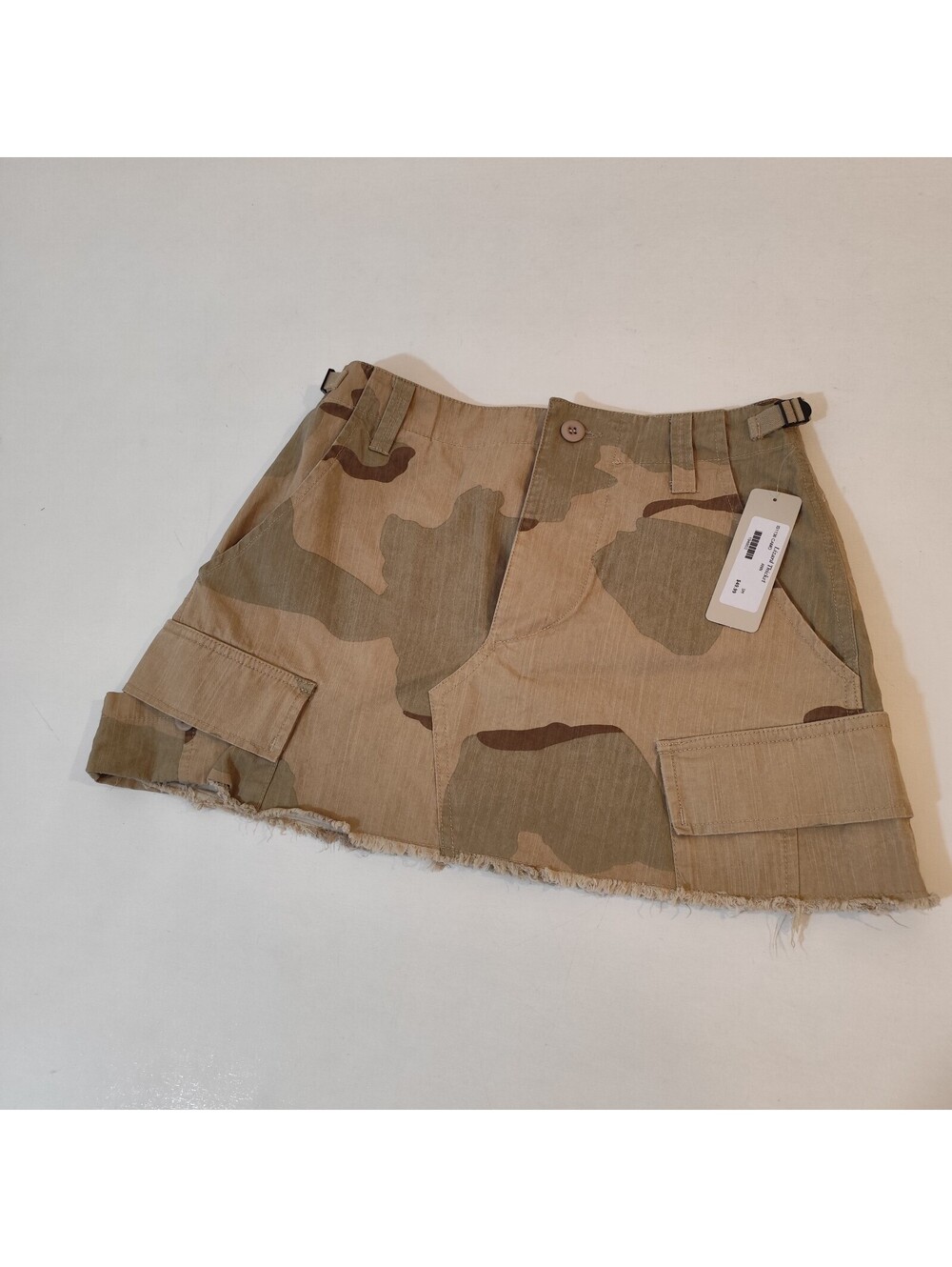Lizard Thicket  Multi Pocket Cargo Camo Skirt Womens Size Small  NWT